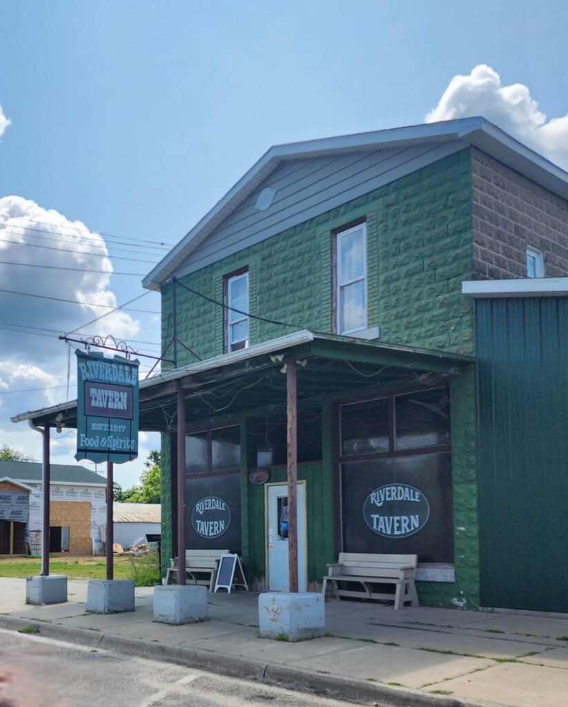 Riverdale Tavern 5